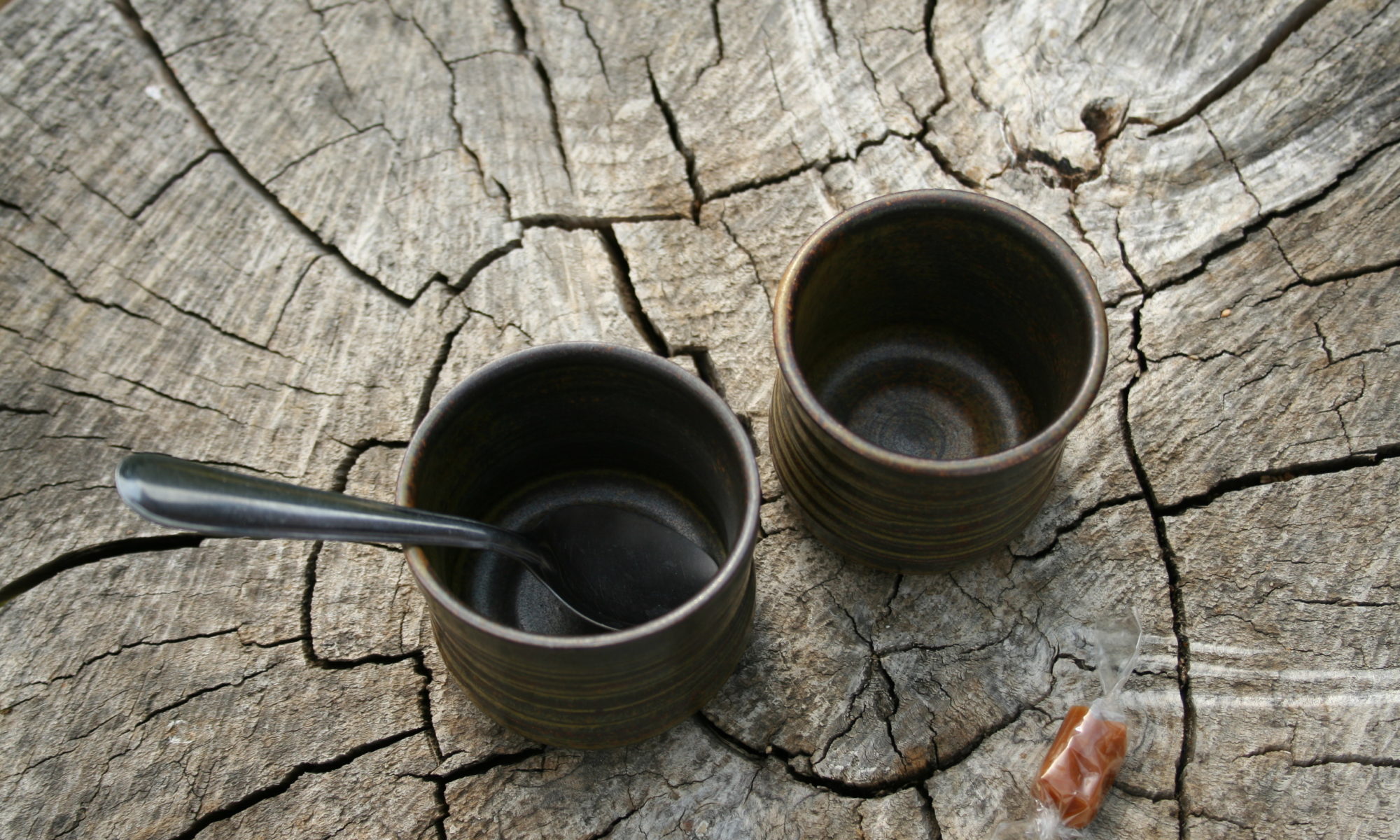 Ceramique moderne tasse ergonomique emaillée noir de fer